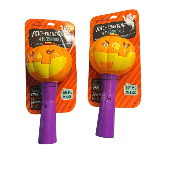 NWTHallmark Voice-Changing Microphone Pumpkin Halloween Decoration Spooky Sounds - Picture 1 of 4